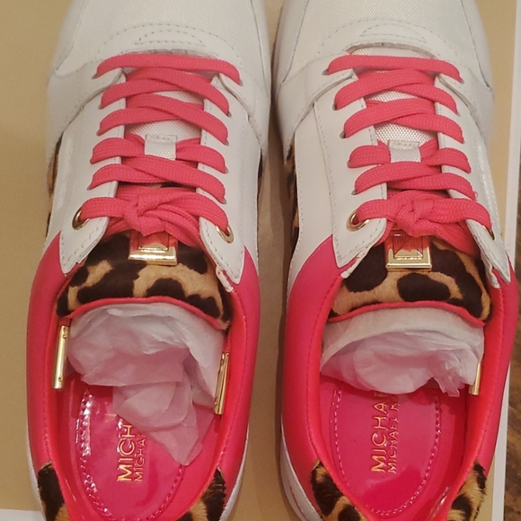 Michael Kors Billie Trainer Leather/Leopard Sneak - Picture 7 of 11